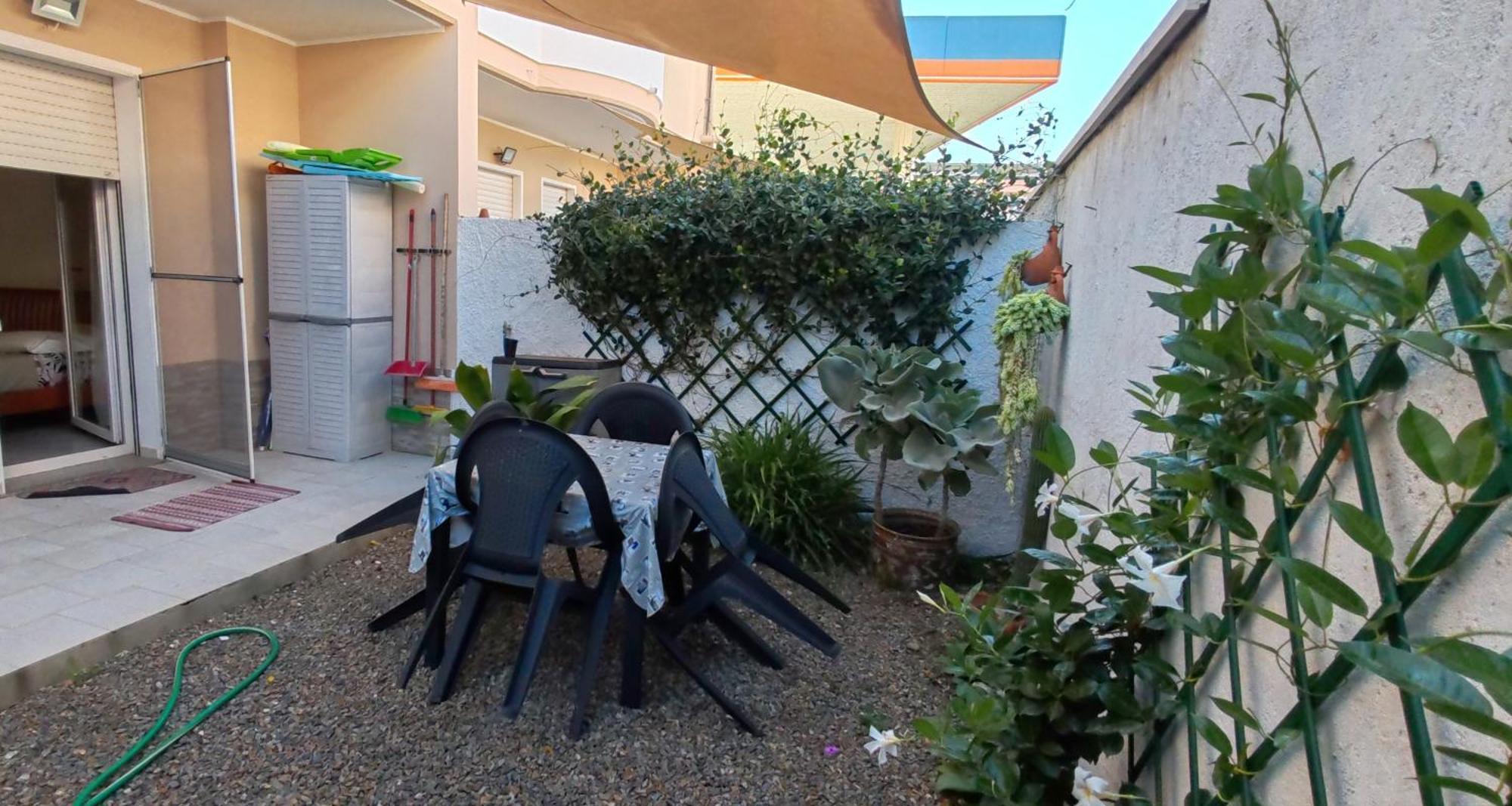 Casa Gio Appartement Assemini Buitenkant foto